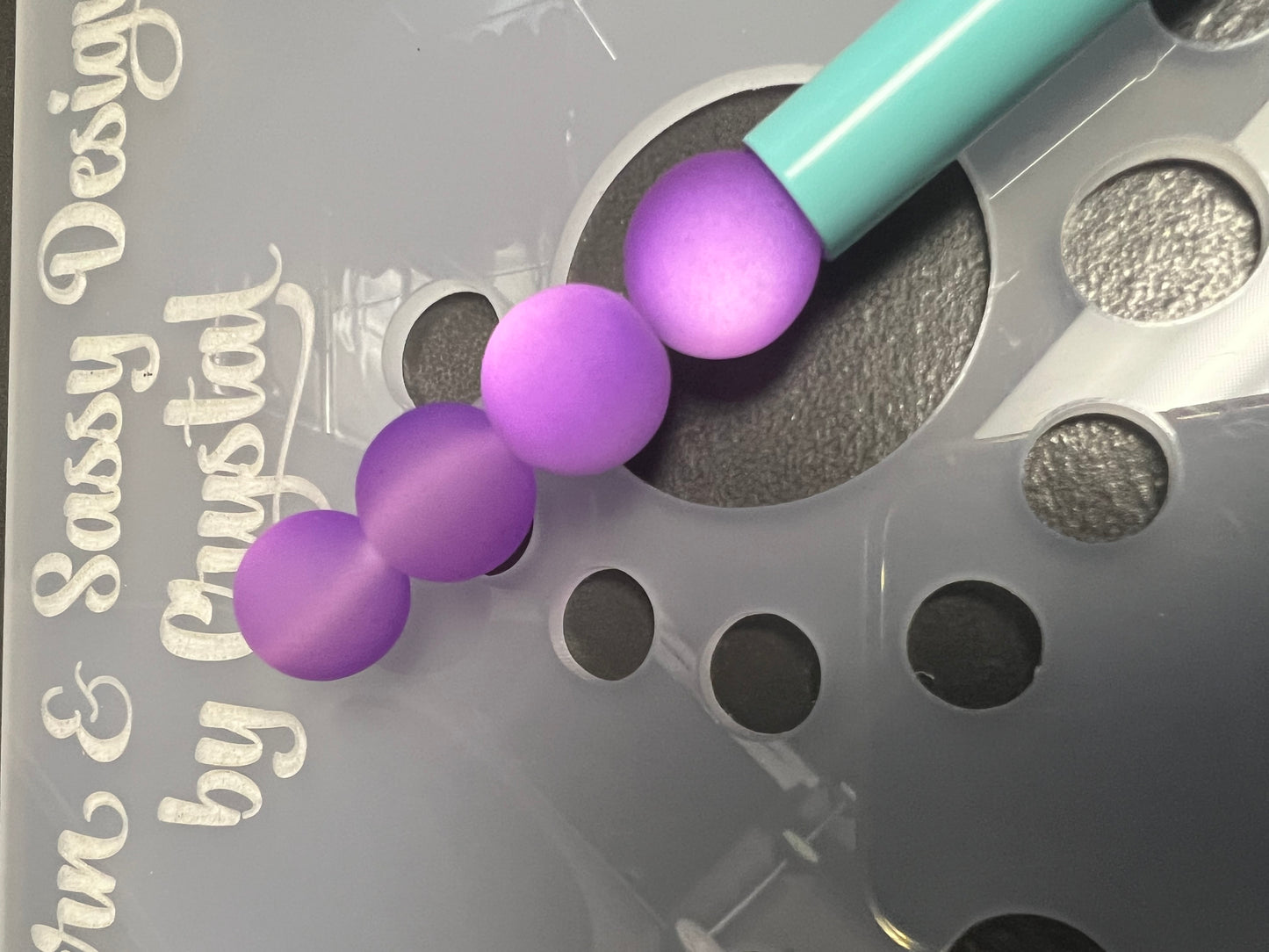 Acrylic 16mm Frosted Cat Eye